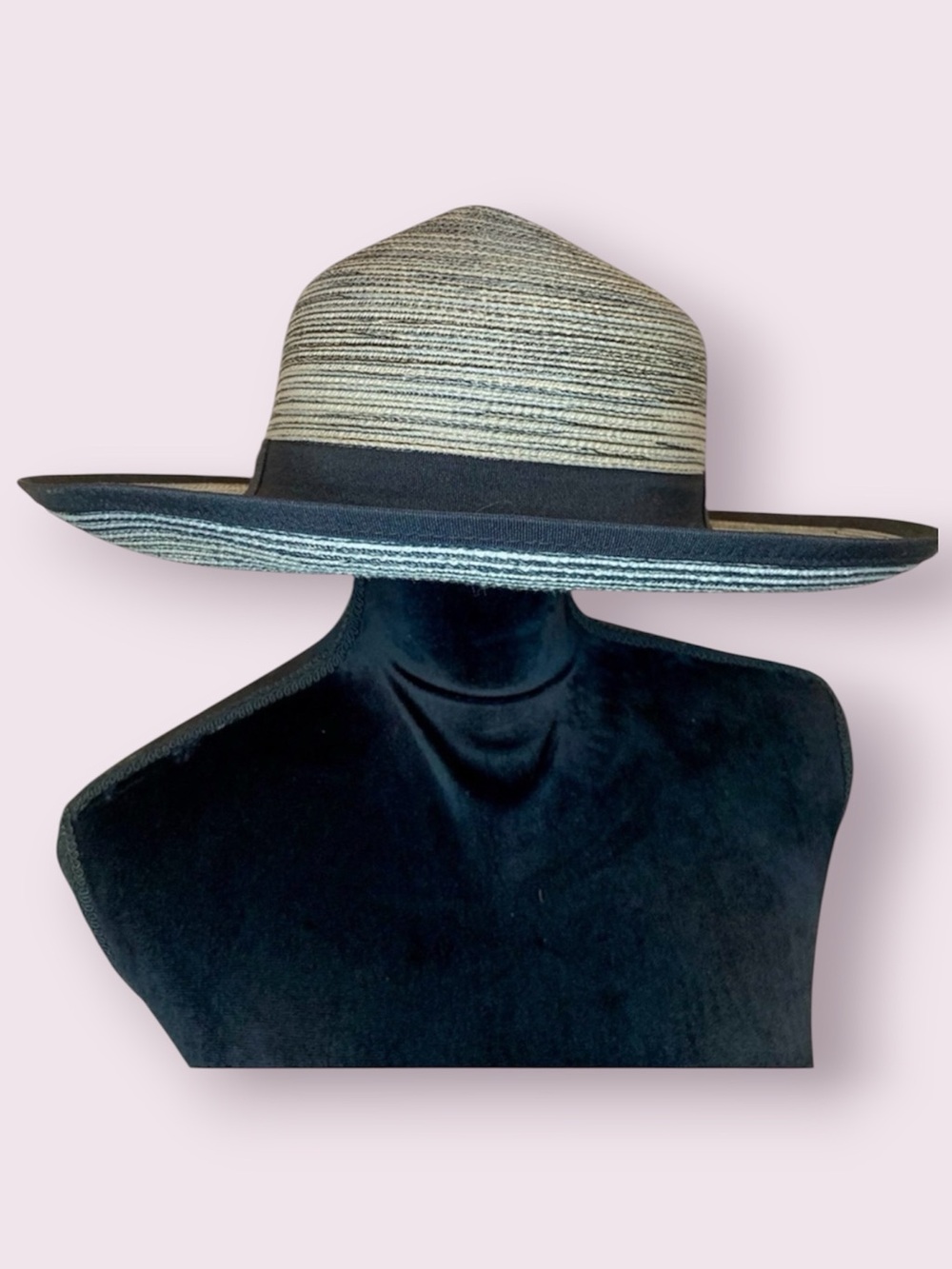 Solar Escape Straw Sun Hat Unisex Black & Gray Adjustable One Size